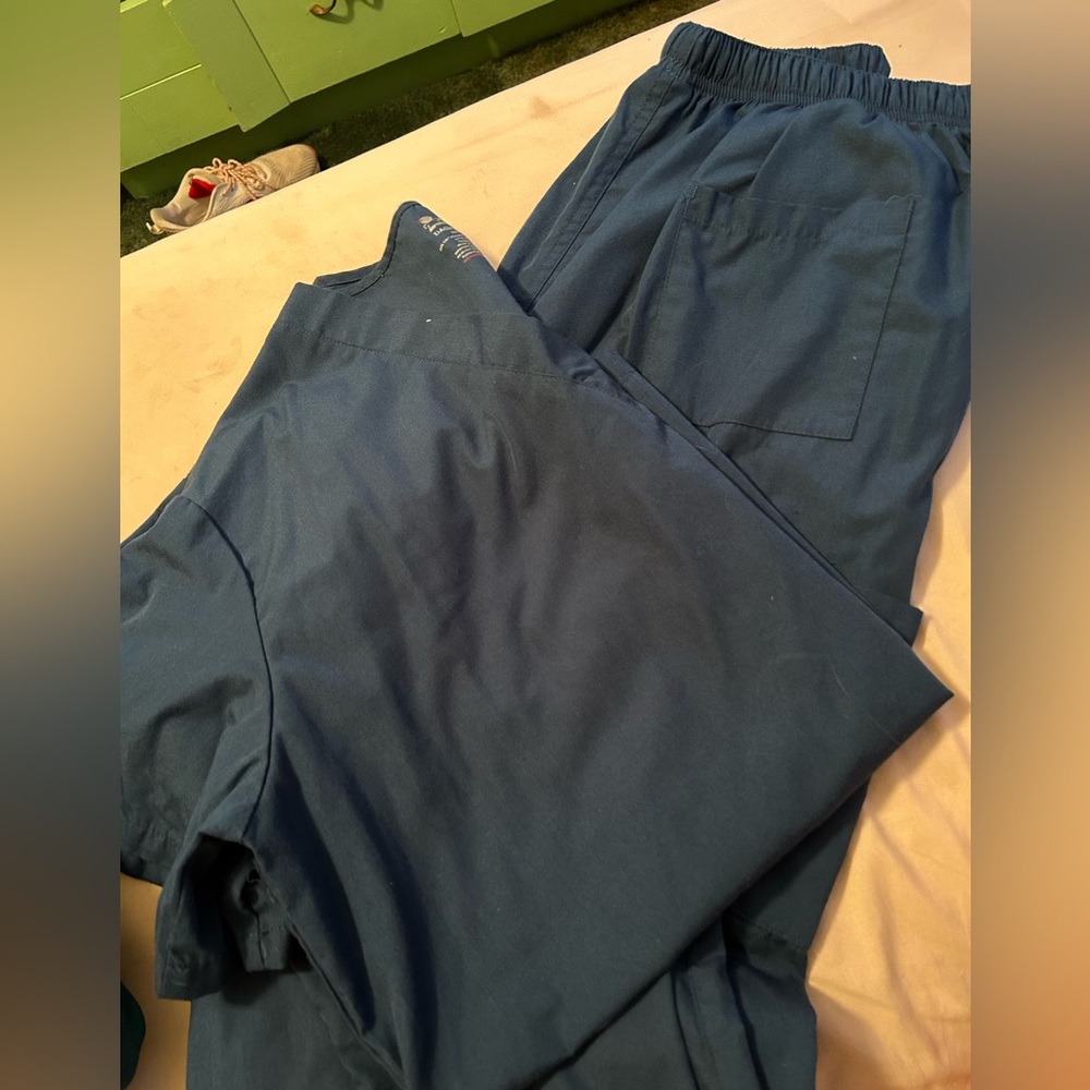 Dagacci Caribbean blue scrub set, size 2x